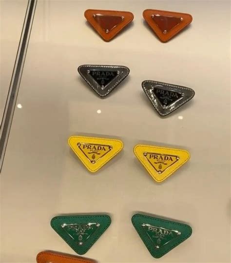 prada brooch dupe